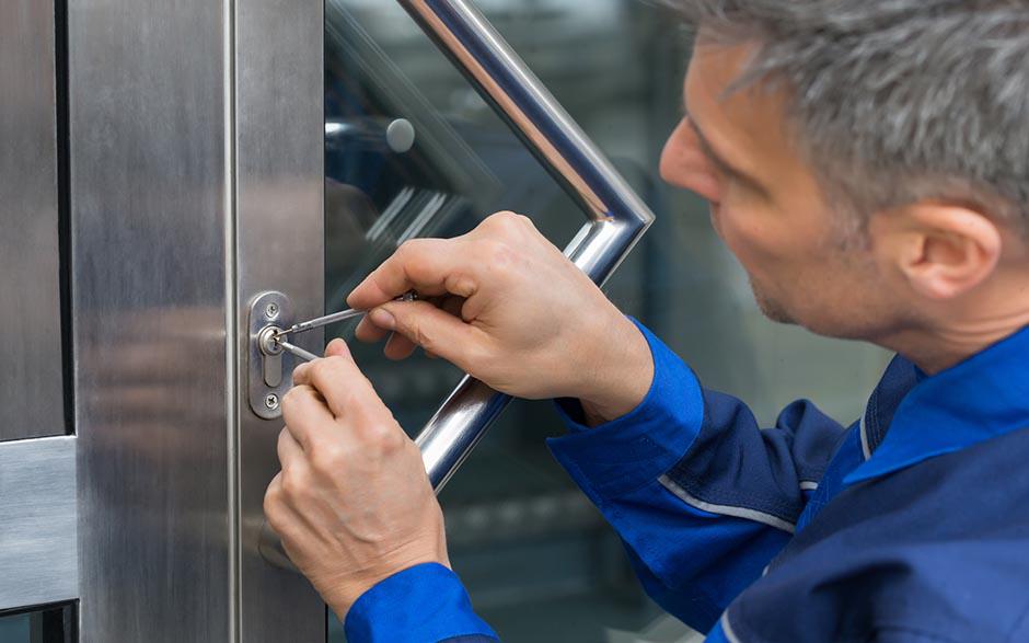 intervention serrurier tarif Courbevoie